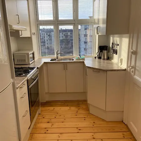 Апартаменты Lovely And Homey At Frederiksberg Копенгаген