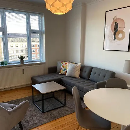 Апартаменты Lovely And Homey At Frederiksberg *